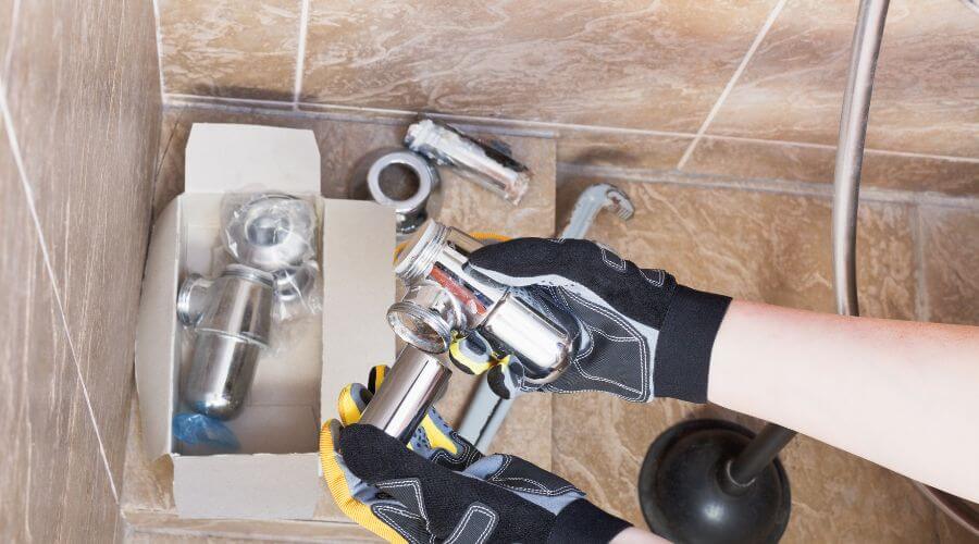Professional gutter cleaning in Andrews, IN